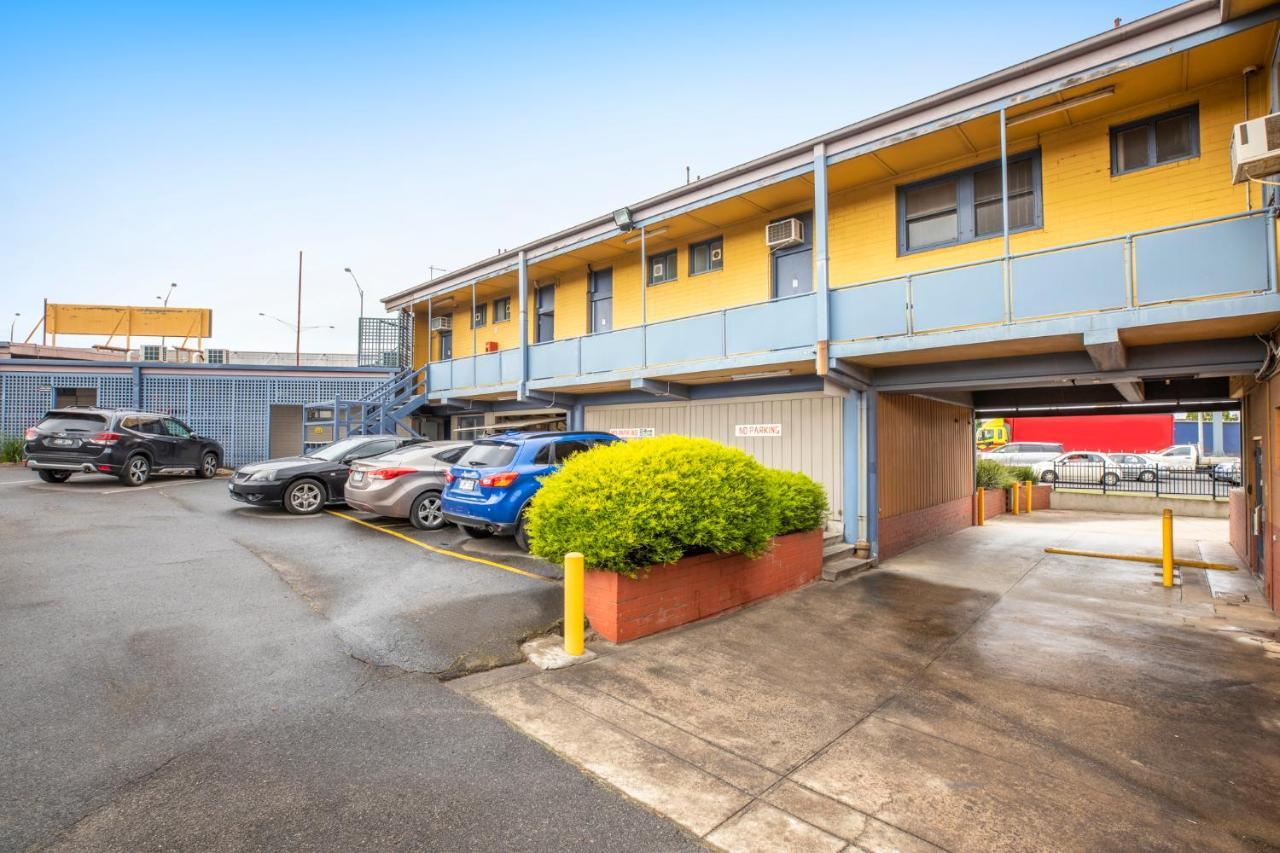 Meadow Inn Hotel-Motel Melbourne City Exterior foto